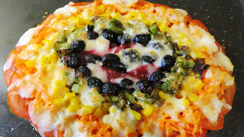 heatlhy-eating-rainbow-pizza