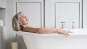 Neutralizing-Toxins-in-Your-Tub