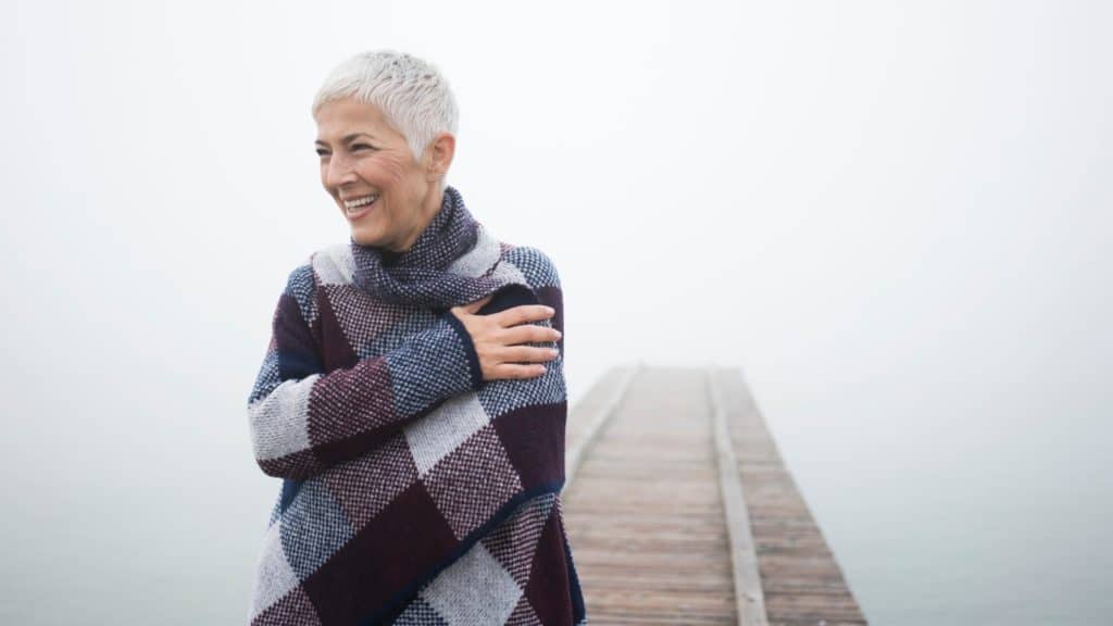 6 Knit Wear Pieces that Doesn’t Scream “Old Lady” / fashion over 60