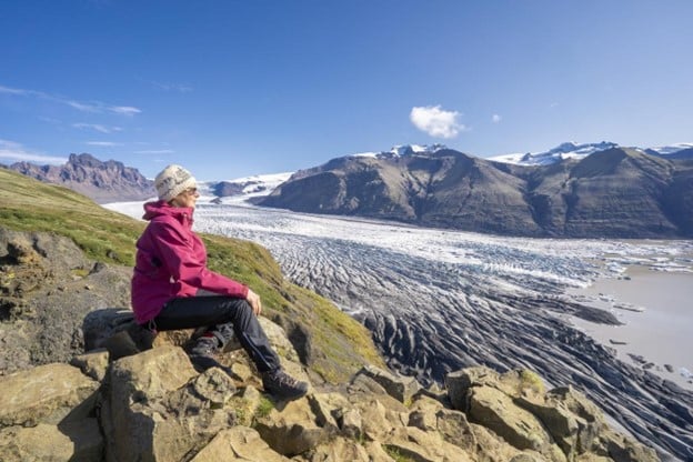 İzlanda'daki Skaftafell buzul dili ile Vatnajokull buzulu