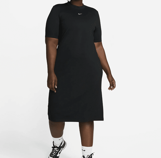 Nike Sportswear Essential Midi Dress (Plus Size)