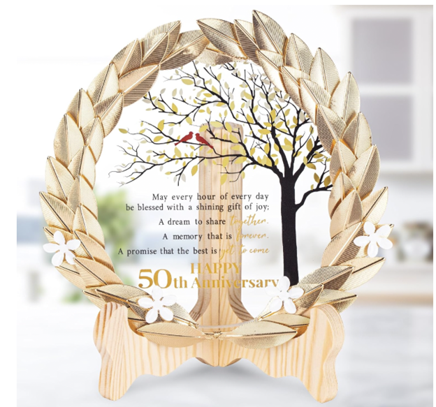 Crystal Plate with Gold Leaf Wreath